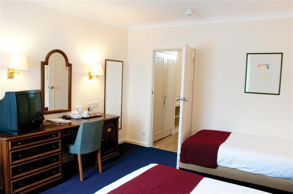 The Bell Hotel Epping Kamer foto